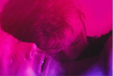 Caratula Rojo clavel